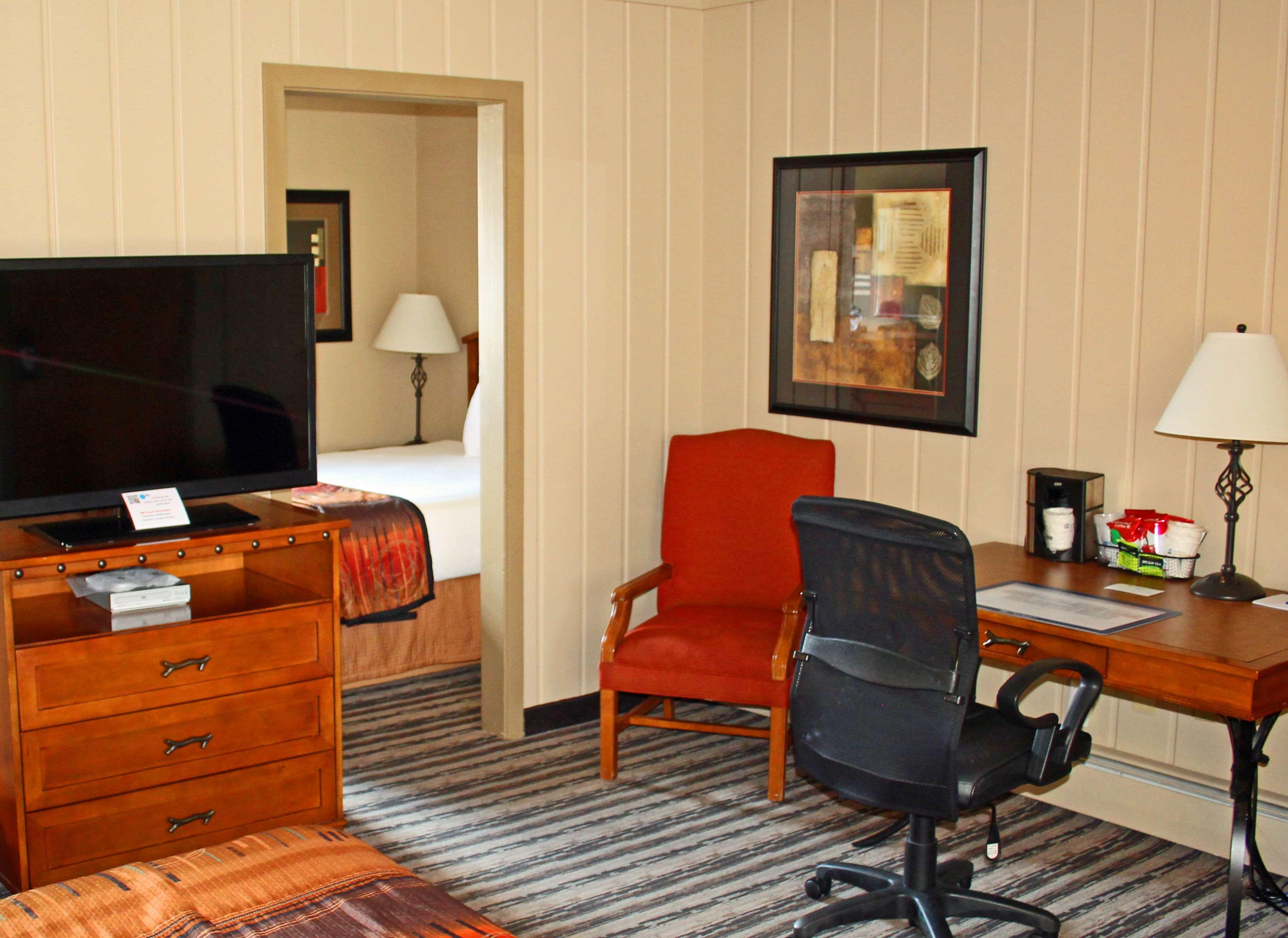 Best Western Sunset Inn Cody Εξωτερικό φωτογραφία