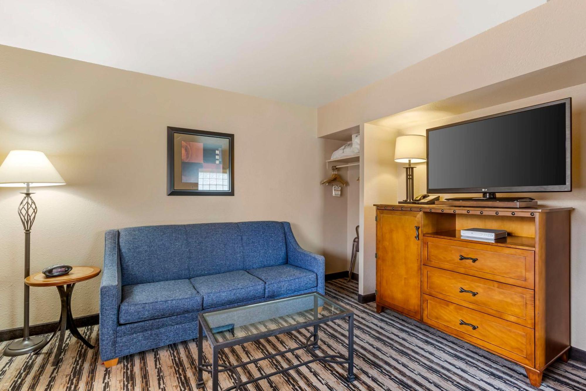 Best Western Sunset Inn Cody Εξωτερικό φωτογραφία